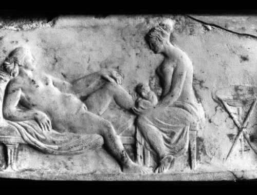Płaskorzeźba - Poród w Starożytności